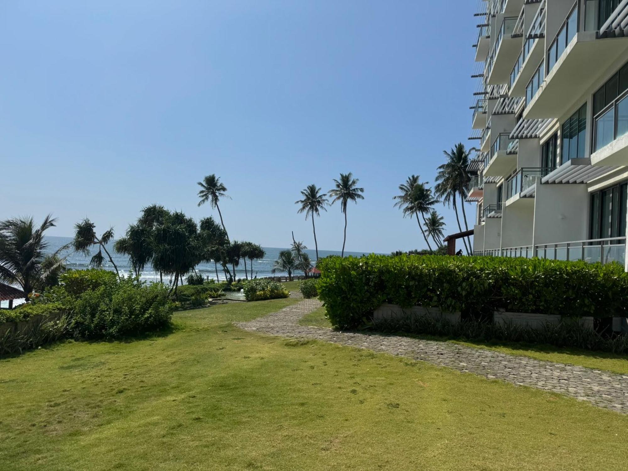 Oceanfront Galle Apartment L4-10 Exterior photo